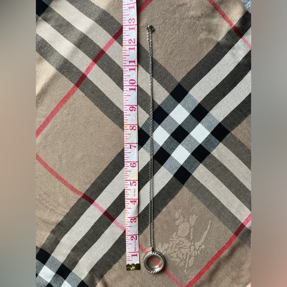 Silver Chain Necklace with Circular Pendant Jewelry Elegant Victorian Inspired - Picture 4 of 10